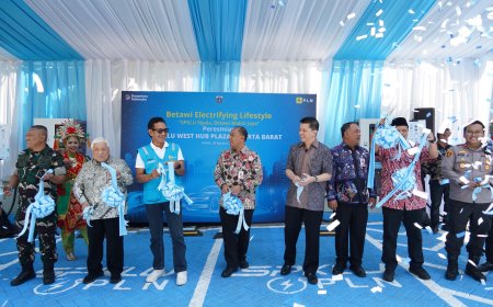 Dorong Ekosistem Kendaraan Listrik, PLN Resmikan SPKLU di West Hub Jakarta Barat