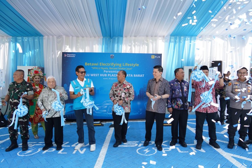 Dorong Ekosistem Kendaraan Listrik, PLN Resmikan SPKLU di West Hub Jakarta Barat