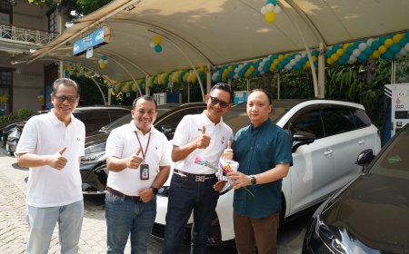 Cerita Nyata Pelanggan Rasakan Manfaat SPKLU PLN UID Jakarta Raya di Hari Pelanggan Nasional