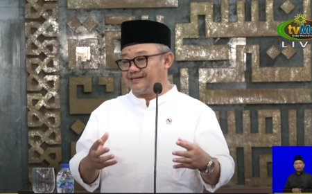 Peringati Maulid Nabi, Mendikdasmen Ajak Umat Islam Teladani Akhlak Nabi Muhammad