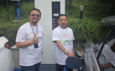 Hari Pelanggan Nasional, PLN Perkuat Ekosistem Kendaraan Listrik Lewat SPKLU Ultra Fast Charging di Jakarta Timur