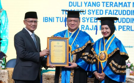 Muhammadiyah Anugerahkan Doktor Honoris Causa kepada Raja Muda Perlis Malaysia