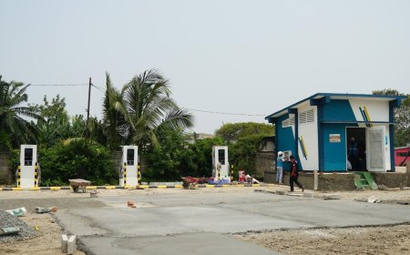 PLN Pasok Listrik 1,1 MVA ke PT Niscala Energi Indonesia, Perkuat Charging Station Kendaraan Listrik di Jakarta Barat