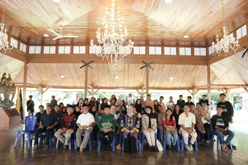 Pemuda Lintas Iman Ternate Belajar Toleransi dan Budaya dari Rumah Ibadah dan Kesultanan