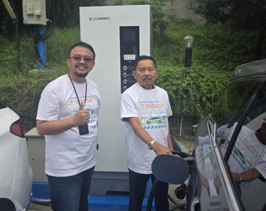 Hari Pelanggan Nasional, PLN Perkuat Ekosistem Kendaraan Listrik Lewat SPKLU Ultra Fast Charging di Jakarta Timur