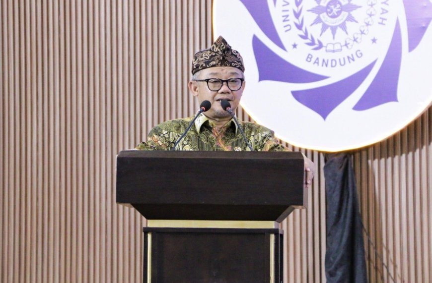 Abdul Mu’ti: Ilmu sebagai Kunci Kemajuan Bangsa