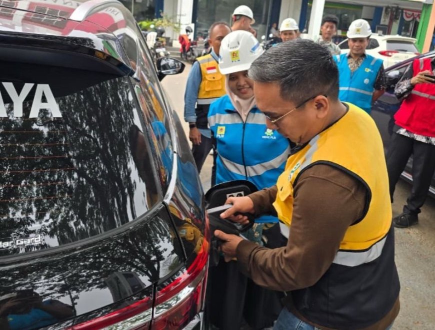PLN Resmikan SPKLU Fast Charging di KBN Cakung, Dukung Transisi Energi Hijau