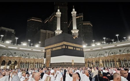 Kemenhaj Minta Masyarakat Waspadai Tawaran Haji Tanpa Antre