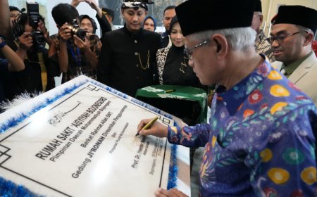 Resmikan Gedung Ji’ronah RS ‘Aisyiyah Bojonegoro, Haedar Nashir: Membangun Sebagai Panggilan Iman