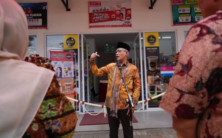 Resmikan Mentarimu Mart UMM, Haedar Nashir Dorong Jadi Pusat Pemberdayaan UMKM Muhammadiyah