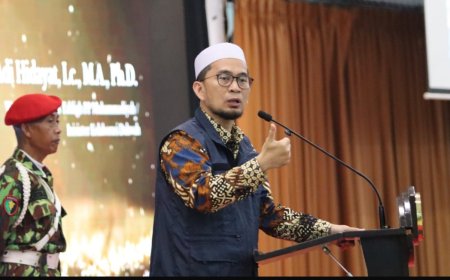 UAH Ungkap Kunci Rahasia Solusi Hidup dan Rezeki Tak Terduga