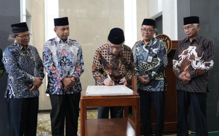 Haedar Nashir Resmikan Masjid Ngadinegaran, Simbol Harmoni Islam dan Budaya di Sumbu Filosofi Yogya