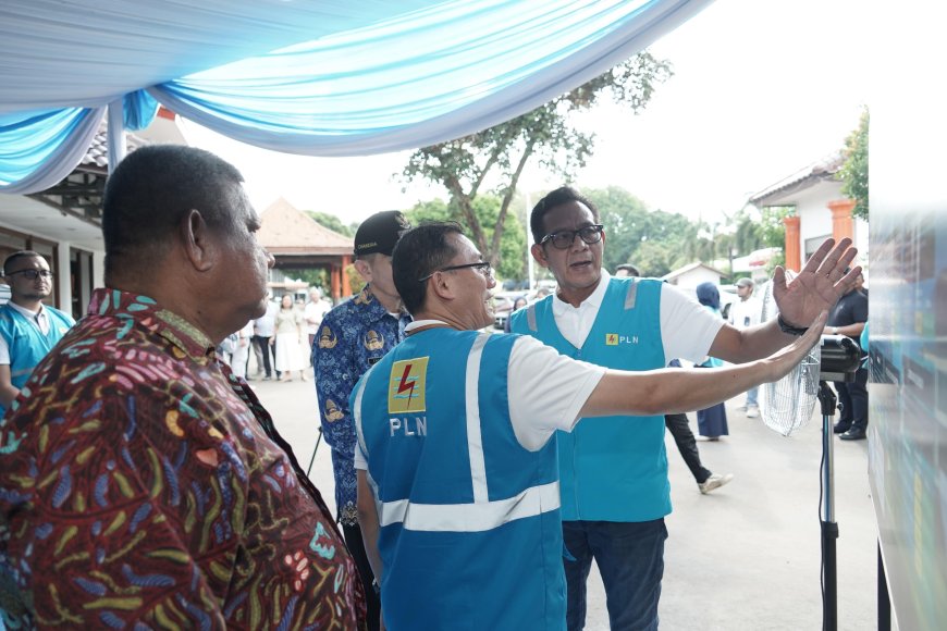 PLN Resmikan SPKLU Baru di Jakarta Golf Club, Dorong Ekosistem Kendaraan Listrik yang Lebih Ramah Lingkungan