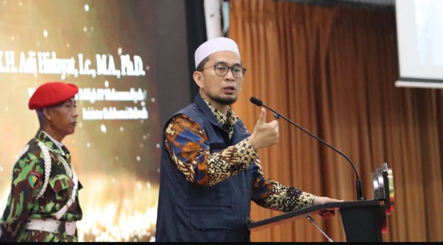 UAH Ungkap Kunci Rahasia Solusi Hidup dan Rezeki Tak Terduga