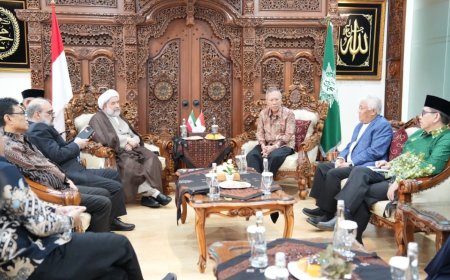 Muhammadiyah Terima Kunjungan Rektor Jamiah Al Mustafa Al-Alamiyah Iran