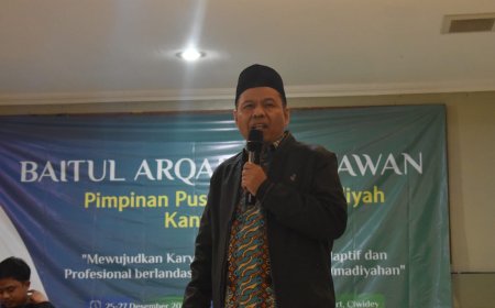 Kepala Kantor Muhammadiyah Jakarta Tekankan Syukur dan Profesionalisme dalam Lingkungan Kerja
