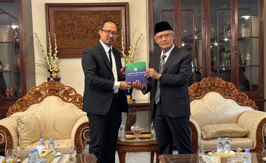 Haedar Nashir Bersama Rektor PTMA Bahas Kolaborasi Strategis dengan KBRI Saudi