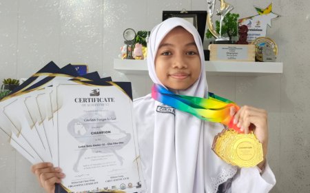 Borong 5 Emas di Malaysia, Siswi Muhammadiyah Ini Ukir Prestasi Internasional