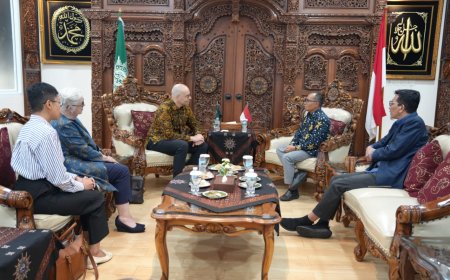 PP Muhammadiyah Jajaki Kerja Sama Pascasarjana dan Doktoral dengan Monash University Indonesia