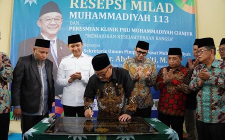 Abdul Mu’ti Resmikan Klinik Pratama PKU Muhammadiyah Cianjur