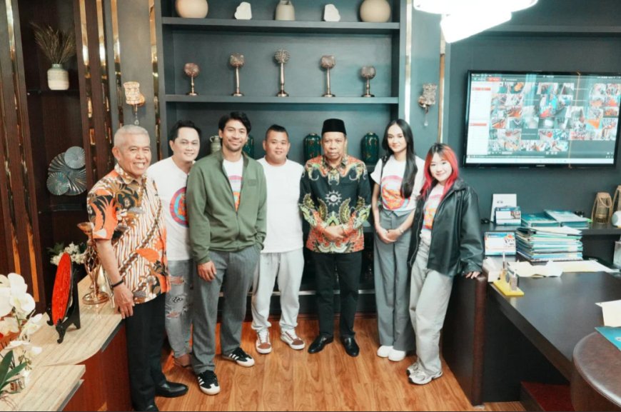 UMSU Sambut 11 Pemeran Film 'AIUEO Macam Betool Aja'