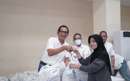 PLN UID Jakarta Raya Sediakan 1.200 Paket Sembako Murah di Ramadan 1447 H
