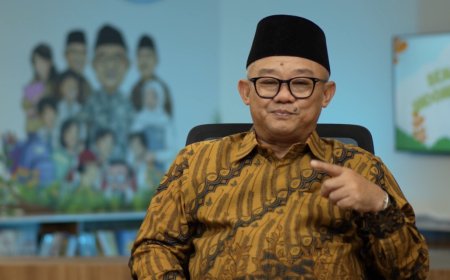 Abdul Mu’ti Jelaskan Makna Salat Tarawih dan Waktu Pelaksanaannya di Bulan Ramadan