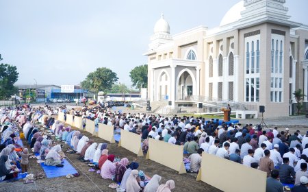 Salat Idulfitri di Kampus UMP Berlangsung Khidmat, Rektor Ajak Jaga Istiqamah