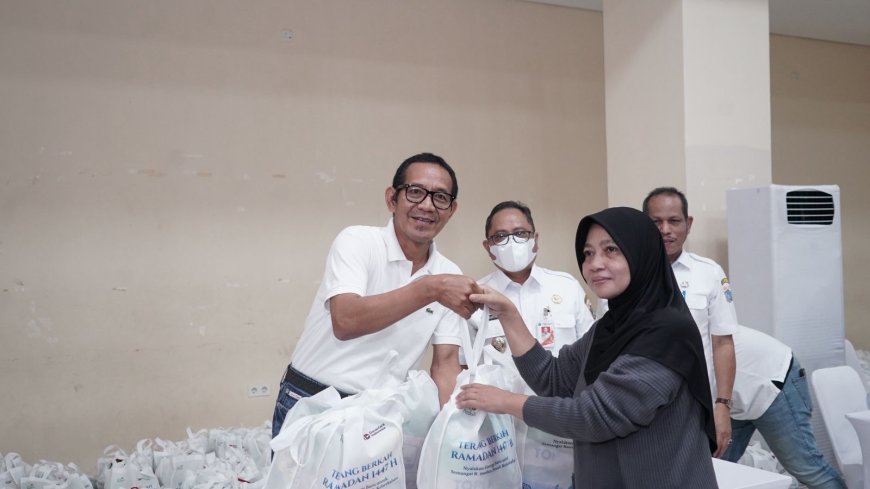 PLN UID Jakarta Raya Sediakan 1.200 Paket Sembako Murah di Ramadan 1447 H