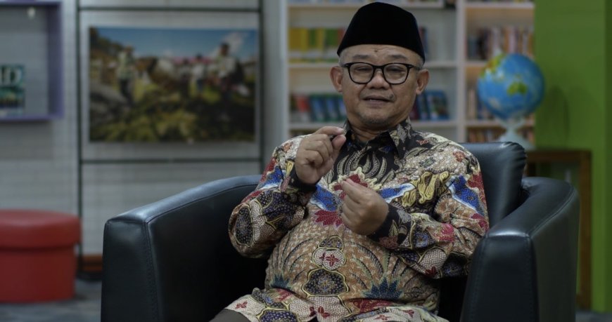 Abdul Mu’ti Jelaskan Makna Zakat sebagai Ibadah yang Membersihkan Jiwa dan Mengatasi Masalah Sosial