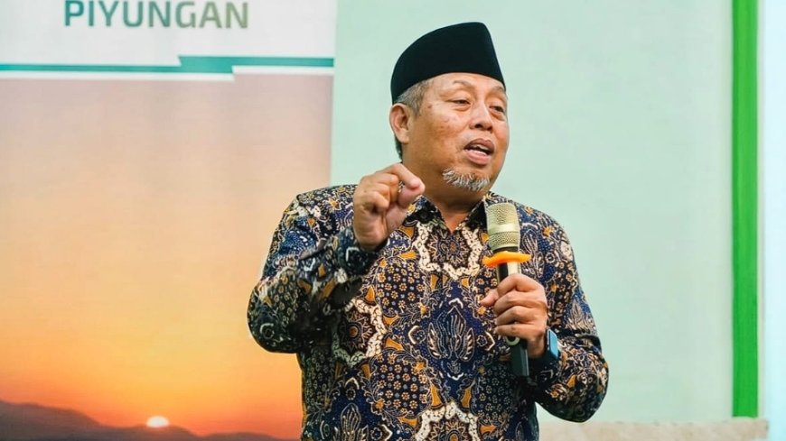 Agus Taufiqurrahman Soroti Kesenjangan Ajaran dan Praktik Umat