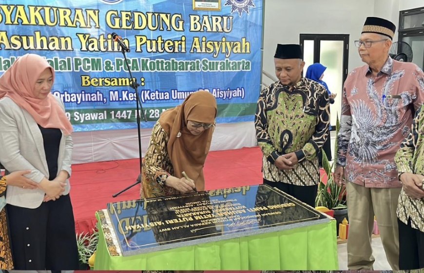 Salmah Orbayinah Resmikan Gedung Baru Panti Asuhan ’Aisyiyah Kottabarat