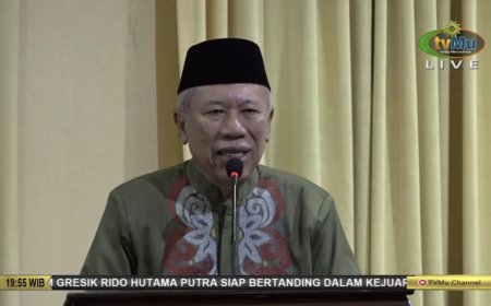 Syafiq Mughni: Penyelesaian Konflik Timur Tengah Butuh Kolaborasi Global