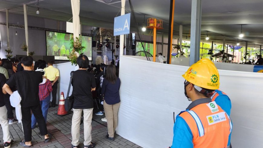 PLN Pastikan Listrik Andal saat Ibadat Jumat Agung di Katedral Jakarta