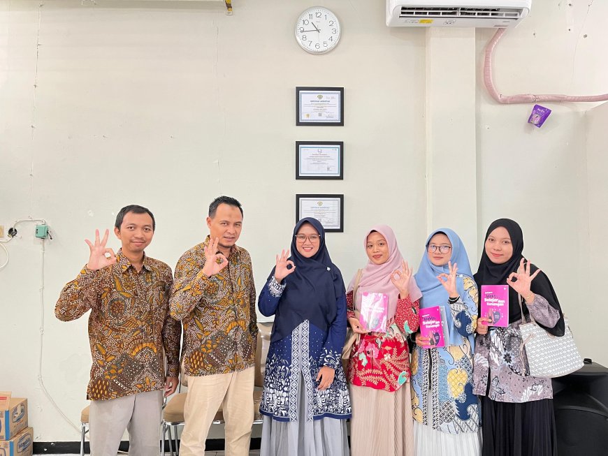 Empat Mahasiswa UMP Terbitkan Buku Nasional dari Pengalaman Magang Mengajar
