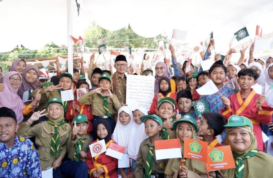 Mendidik dengan Keteladanan