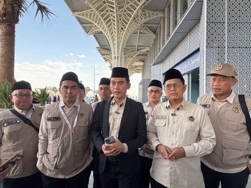 Kemenhaj Berangkatkan Lebih dari 30 Musyrif Diny untuk Perkuat Layanan Ibadah Haji di Tanah Suci