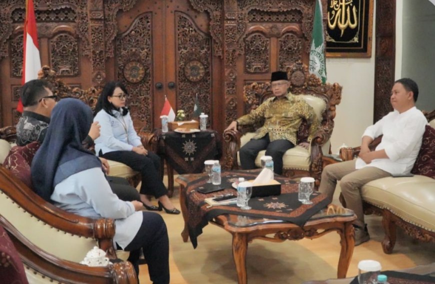 Haedar Nashir Dorong Perbankan dan Asuransi Syariah Perkuat Dukungan bagi UMKM