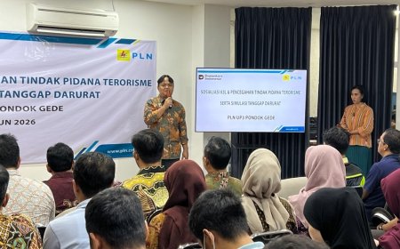 PLN UID Jakarta Raya Tingkatkan Kesiapsiagaan Pegawai Lewat Simulasi Kebakaran dan Penanganan Keadaan Darurat
