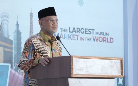 Menhaj Dorong Reformasi Total Layanan Haji dan Umrah, Fokus pada Kualitas Pelayanan