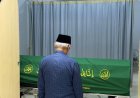Haedar Nashir Pimpin Salat Jenazah Siti Chamamah Soeratno, Muhammadiyah Beri Penghormatan Terakhir
