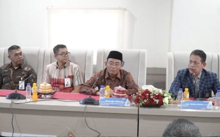 Kuliah Tamu di Unismuh Makassar, Muhadjir Effendy Tekankan PTMA sebagai Ruang Dakwah yang Inklusif