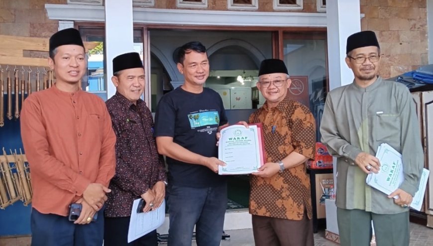 Abdul Mu’ti dan Keluarga Wakafkan Empat Bidang Tanah untuk Pengembangan Dakwah Muhammadiyah