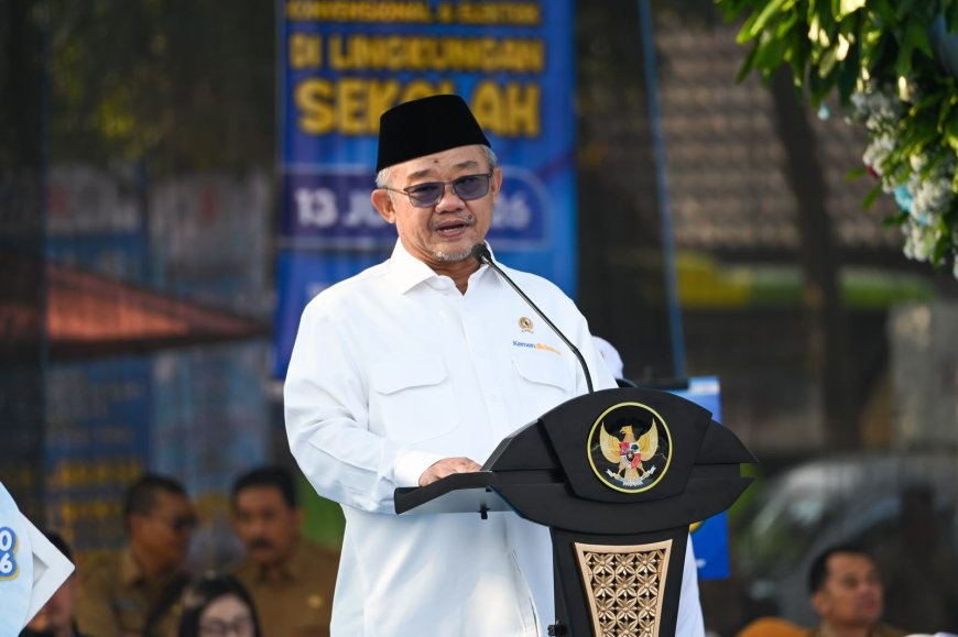 Kemendikdasmen Terbitkan Aturan Pembatasan Gawai di Sekolah, Abdul Mu’ti: Bukan Melarang, tetapi Mengatur