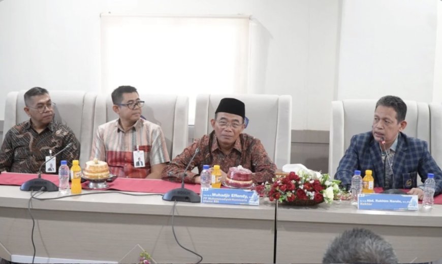 Kuliah Tamu di Unismuh Makassar, Muhadjir Effendy Tekankan PTMA sebagai Ruang Dakwah yang Inklusif