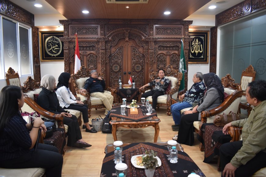 Muhammadiyah dan Daikin Jajaki Kemitraan Strategis, Dorong Efisiensi Energi hingga Pemberdayaan SDM