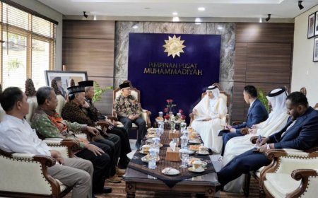 Muhammadiyah dan Qatar Jajaki Kerja Sama Ketenagakerjaan hingga Forum Internasional Dunia Islam
