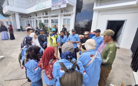 Muhammadiyah Kerahkan 22 Personel EMT untuk Perkuat Layanan Kesehatan Penyintas Gempa NTT
