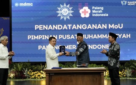 Gandeng Muhammadiyah, PMI Resmi Tandatangani MoU Penguatan Layanan Kemanusiaan dan Sertifikasi Relawan