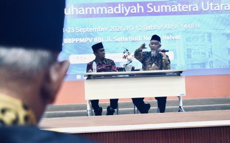 Baitul Arqom Tendik UMSU, Saad Ibrahim Minta Kader Muhammadiyah Padukan Keislaman, Sains, dan Jejaring Publik